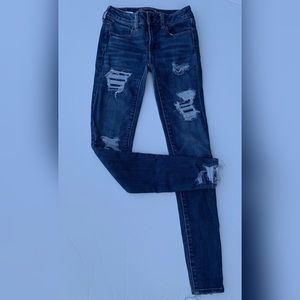 AEO Distressed super super stretch X